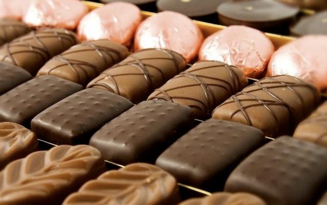 情人节礼物送什么七夕甜蜜指南，这8款好吃不胖的黑巧克力千万别错过