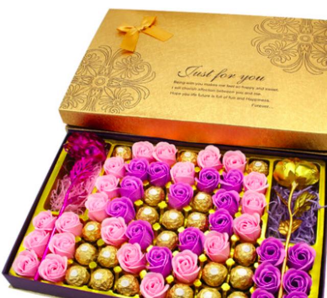 情人节该送男友什么除了玫瑰花、巧克力......这些情人节礼物你想到了吗？还有