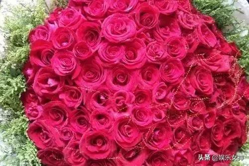 情人节送什么礼物好明天2.14情人节，214美丽玫瑰送给群里每位朋友~醉倒一批人