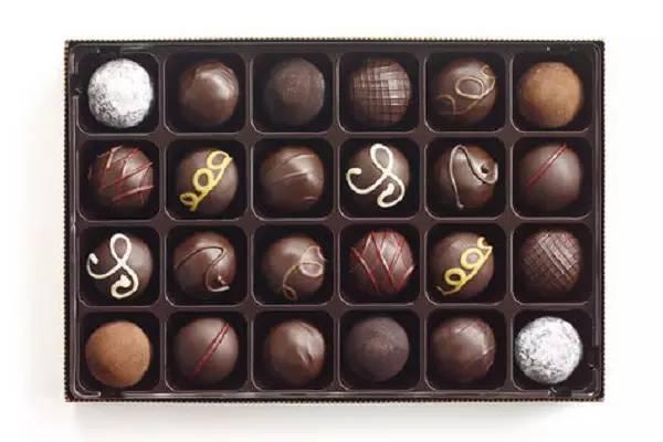 情人节送男友什么情人节送这些巧克力，高颜值味道好，保证让对方爱不释手！
